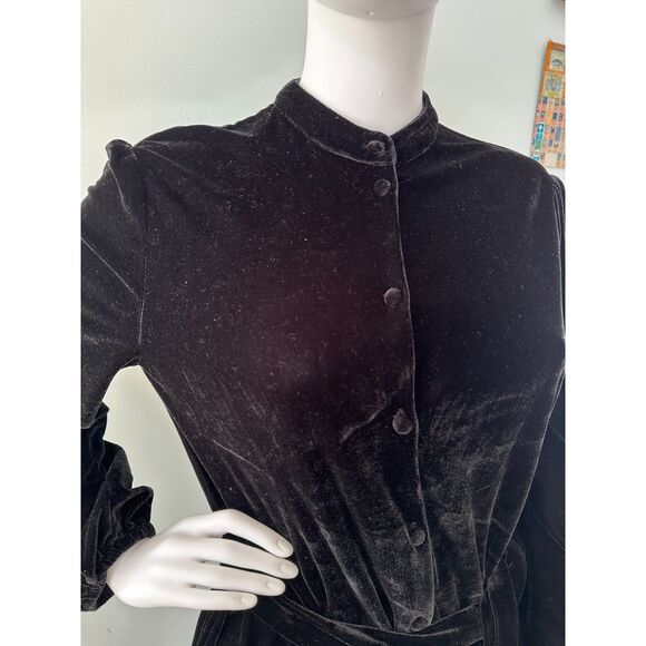 Zara Black Velvet Belted Balloon Sleeve Button Up Mini Dress size Medium - Picture 9 of 10